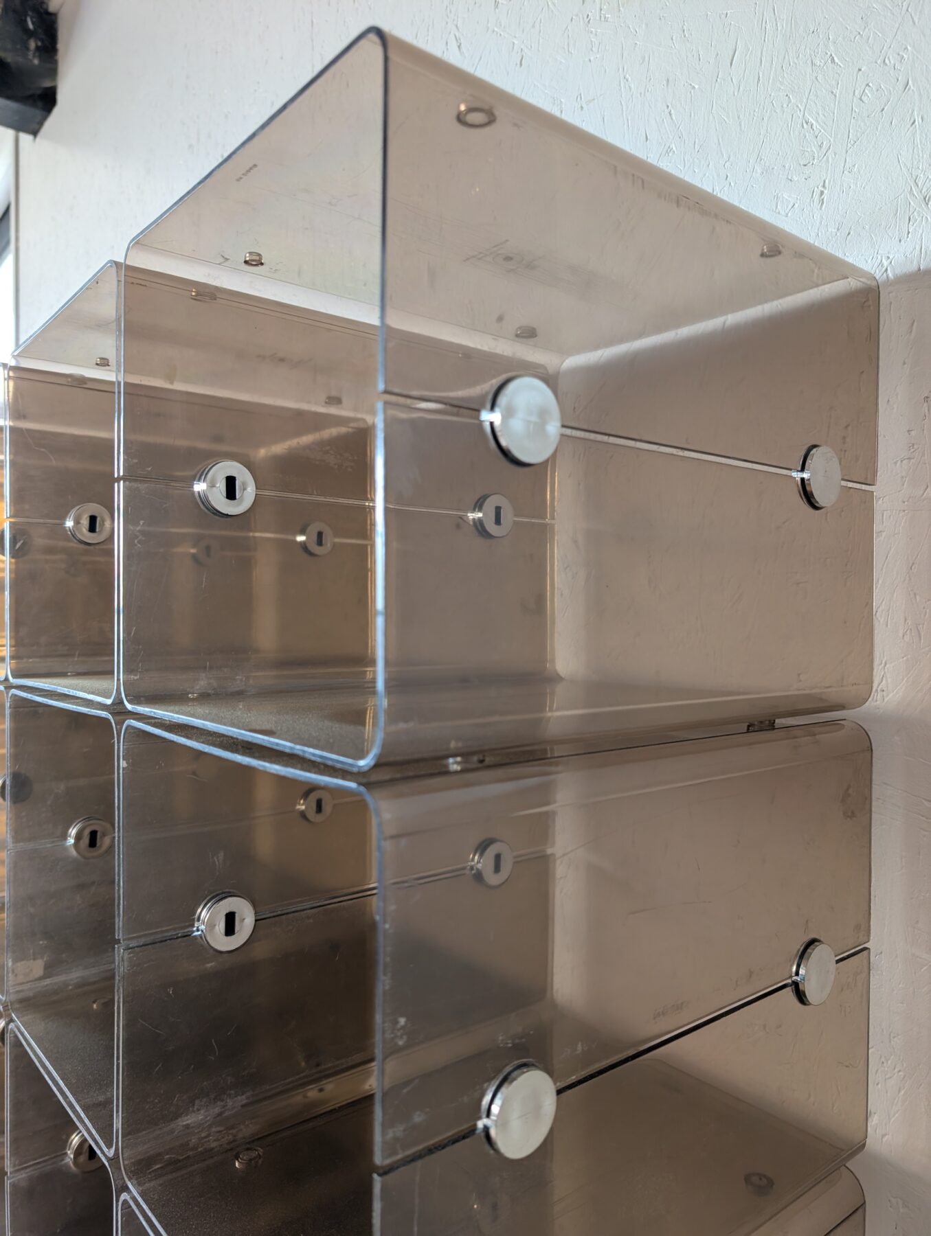Ensemble de 42 cases Plexiglass à moduler, années 70, Italie – Image 10