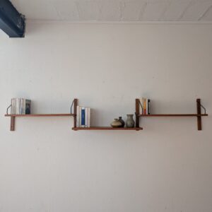 Etagères murales Poul Cadovius "Royal System" années 60