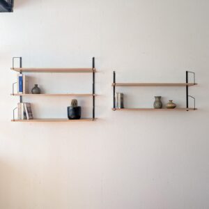 Duo d'étagères murales vintage