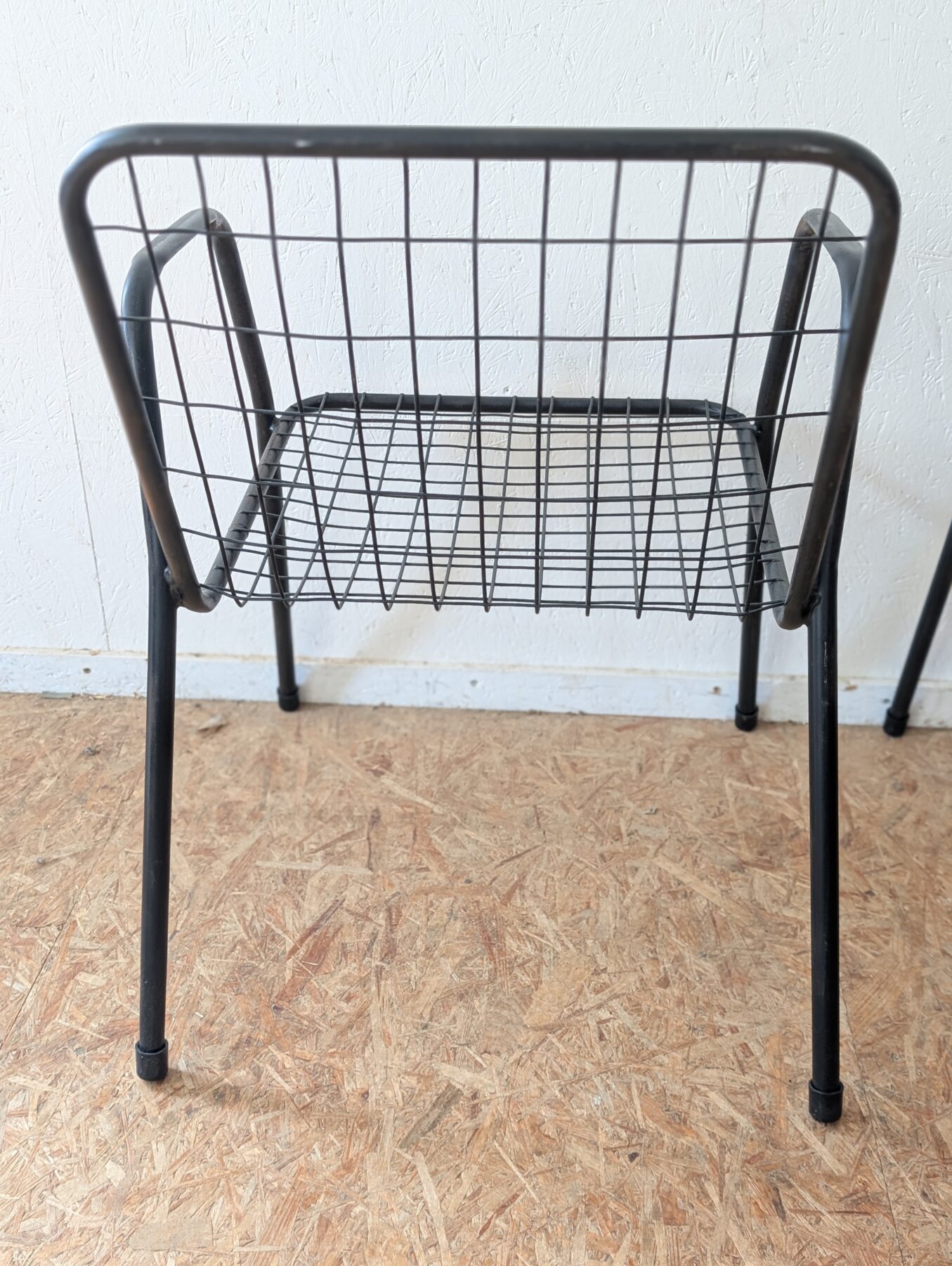 Suite de 4 chaises vintage Emu (Italie) – Image 21