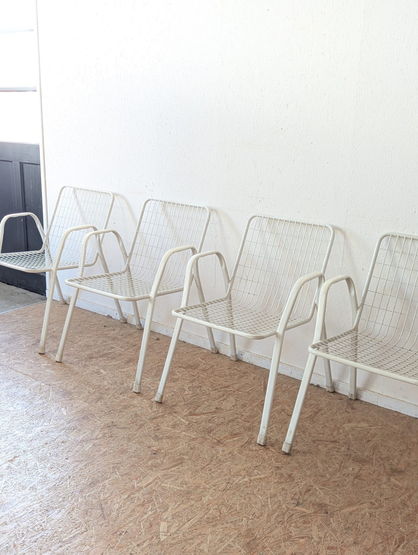 Suite de 4 chaises vintage Emu (Italie) – Image 3