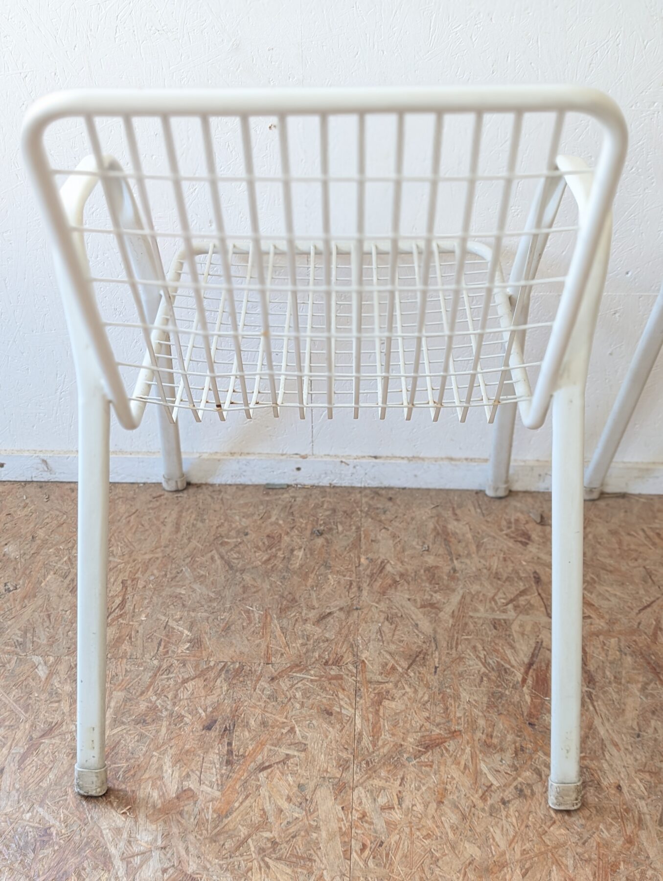 Suite de 4 chaises vintage Emu (Italie) – Image 9