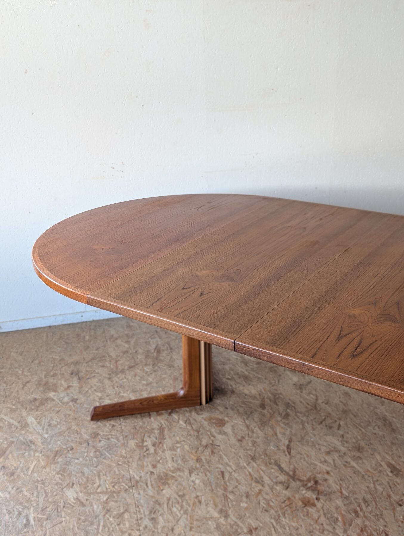 Table ronde danoise Gudme Møbelfabrik extensible avec 2 rallonges, années 60 – Image 14