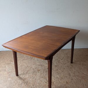 Table teck rectangulaire des années 60 extensible