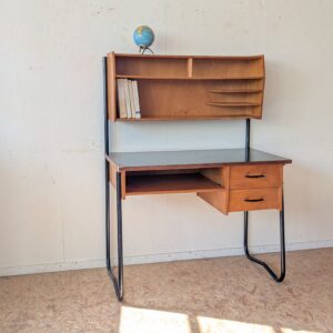 Bureau hêtre des années 60