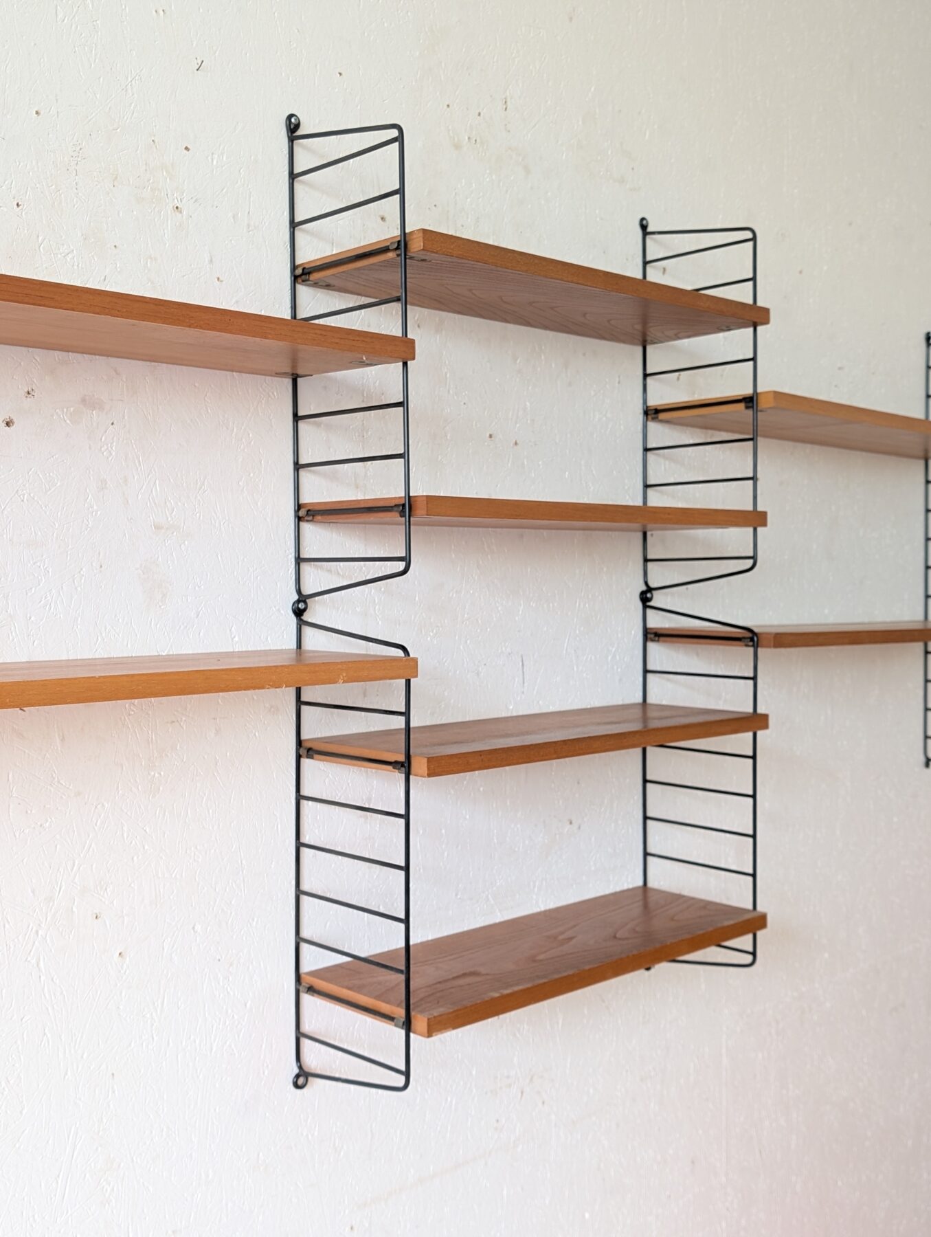 Ensemble murale modulable originale String années 60 – Image 4