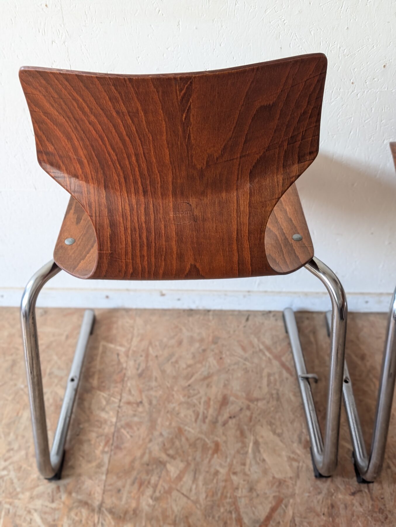 Suite de 4 chaises vintage Eurosit pagwood et chrome – Image 16